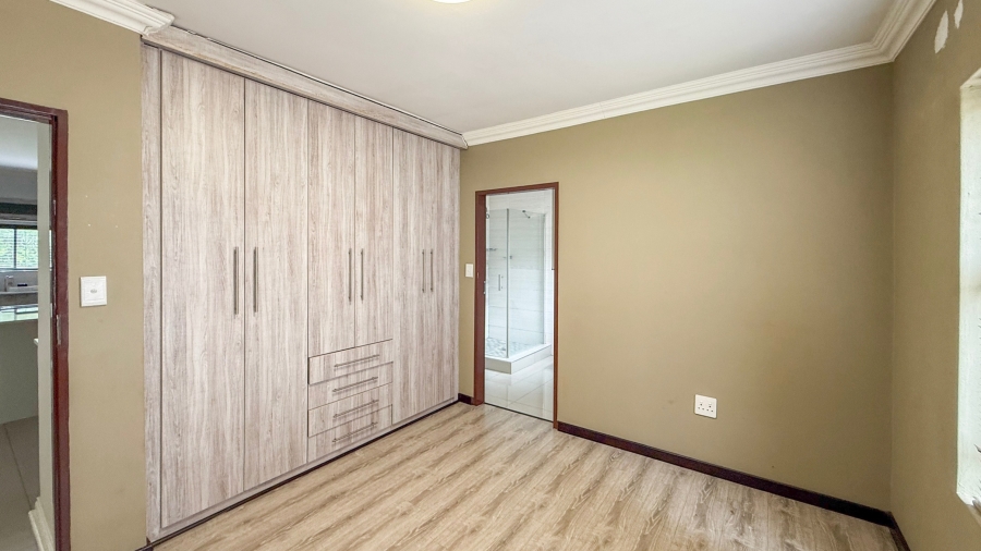 4 Bedroom Property for Sale in Birdwood Estate North West